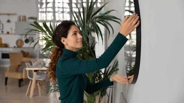 Picture Hanging & Gallery Walls