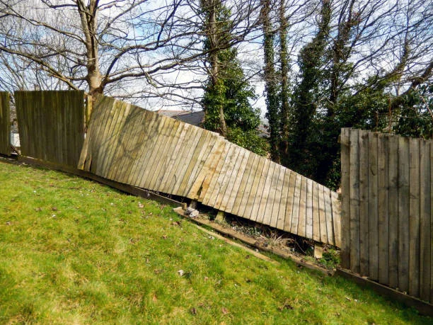 Fence repair and gate installation services